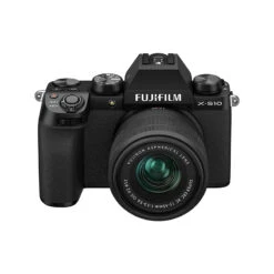 Fujifilm X-S10 + XC15-45mm
