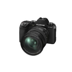 Fujifilm X-S10 +XF 16-80 F4 R