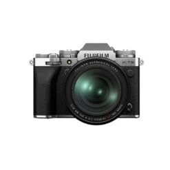 Fujifilm X-T5 Silver + XF16-80 F4