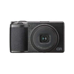 Ricoh GR III