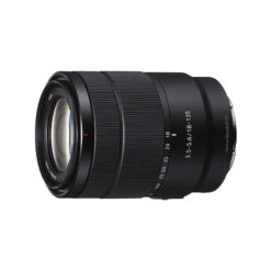 Sony E 18-135mm F3,5- 5,6 OSS